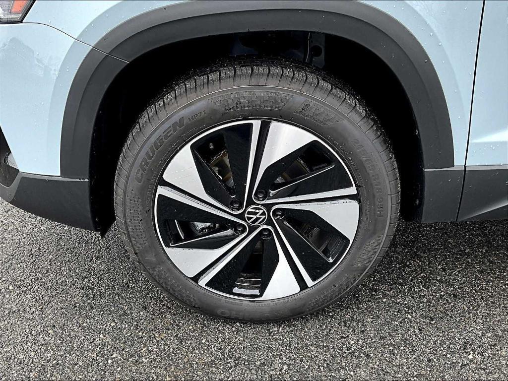 new 2025 Volkswagen Taos car, priced at $30,476