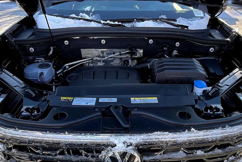 new 2025 Volkswagen Atlas Cross Sport car, priced at $50,838