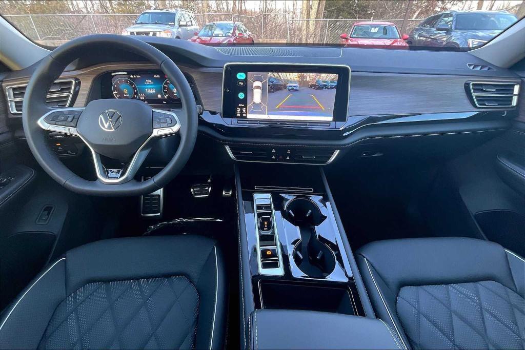 new 2025 Volkswagen Atlas car, priced at $50,468