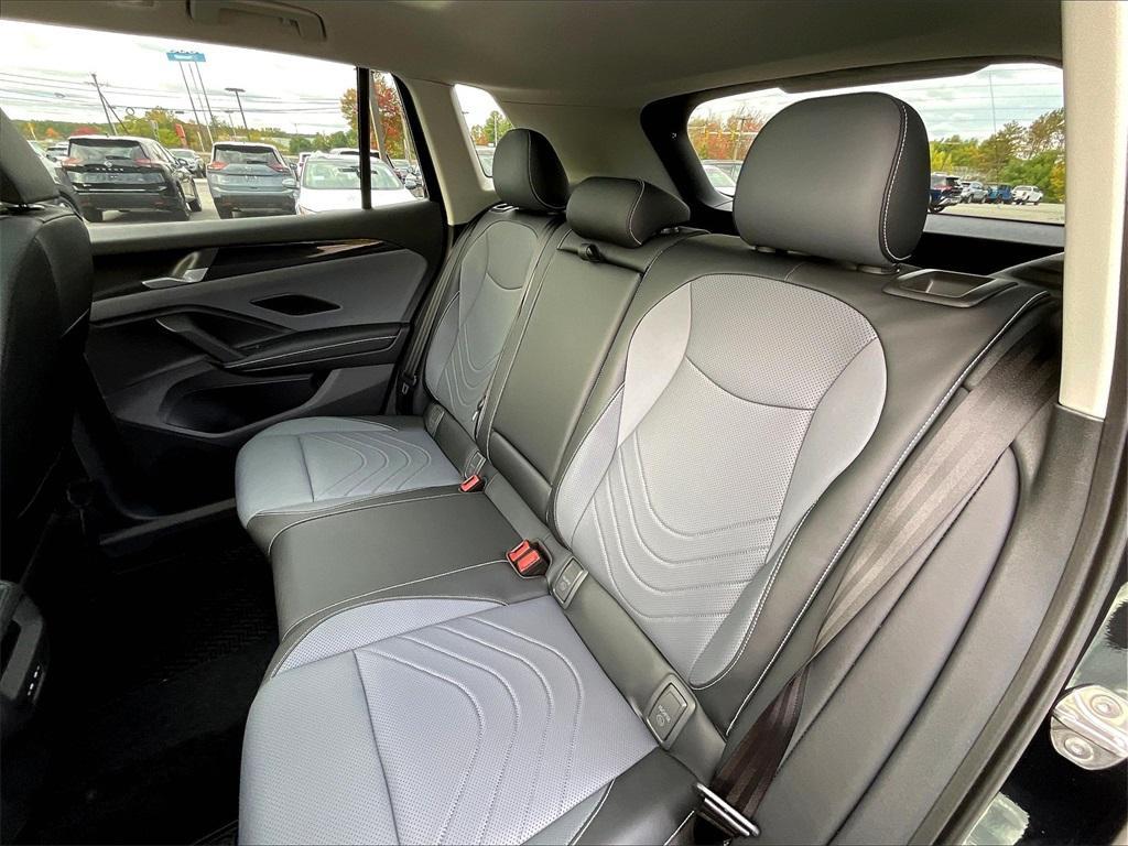 new 2025 Volkswagen Tiguan car, priced at $35,218