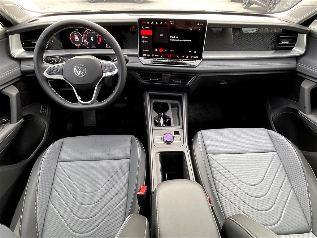 new 2025 Volkswagen Tiguan car, priced at $35,218