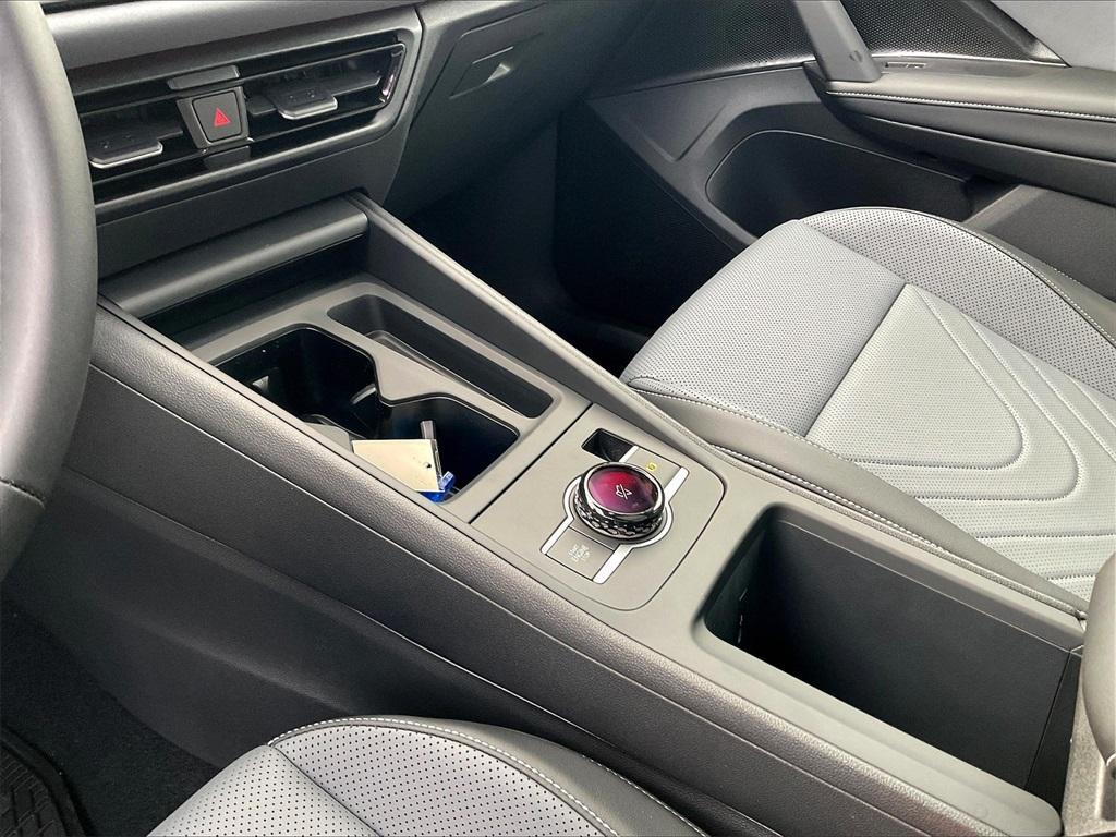 new 2025 Volkswagen Tiguan car, priced at $35,218