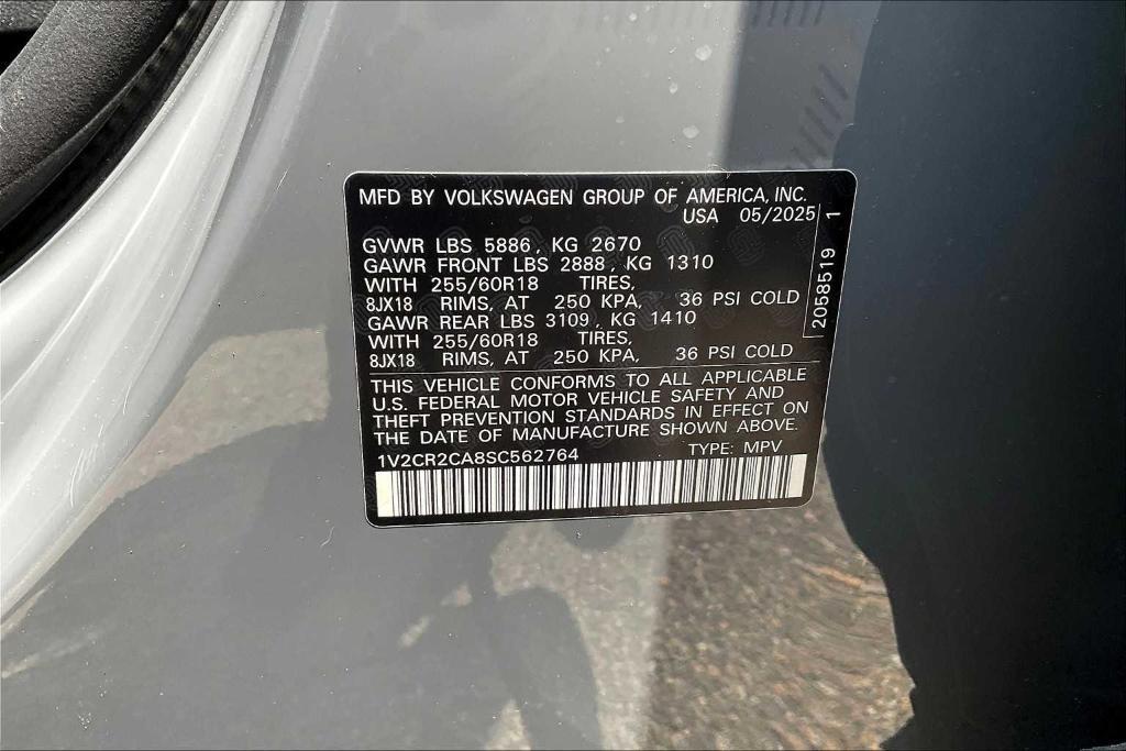new 2025 Volkswagen Atlas car, priced at $44,355