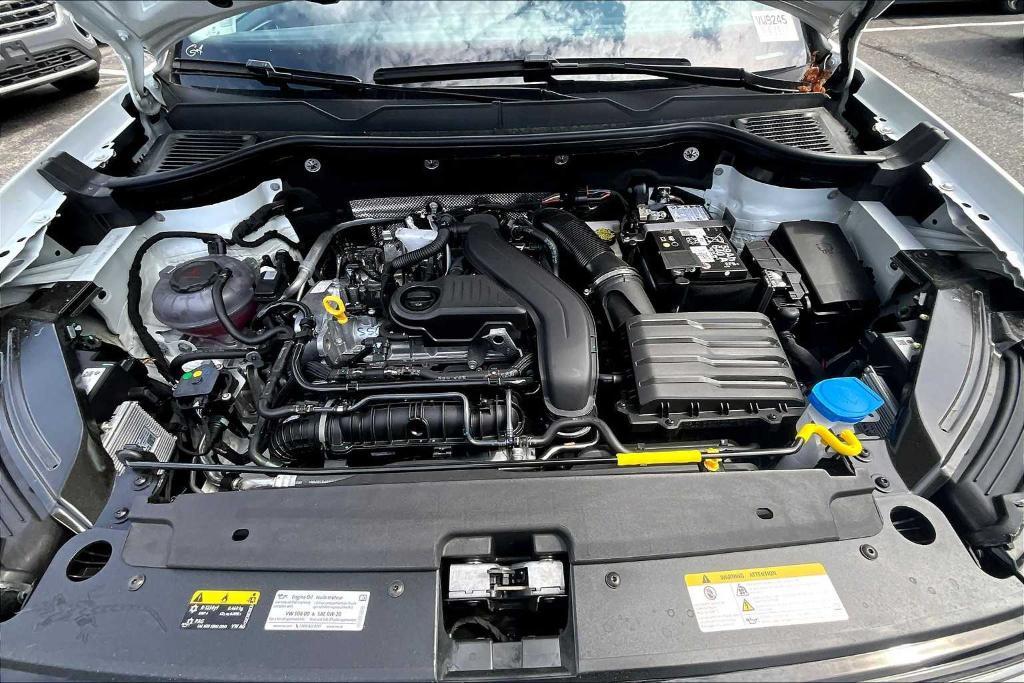 new 2025 Volkswagen Taos car, priced at $32,876