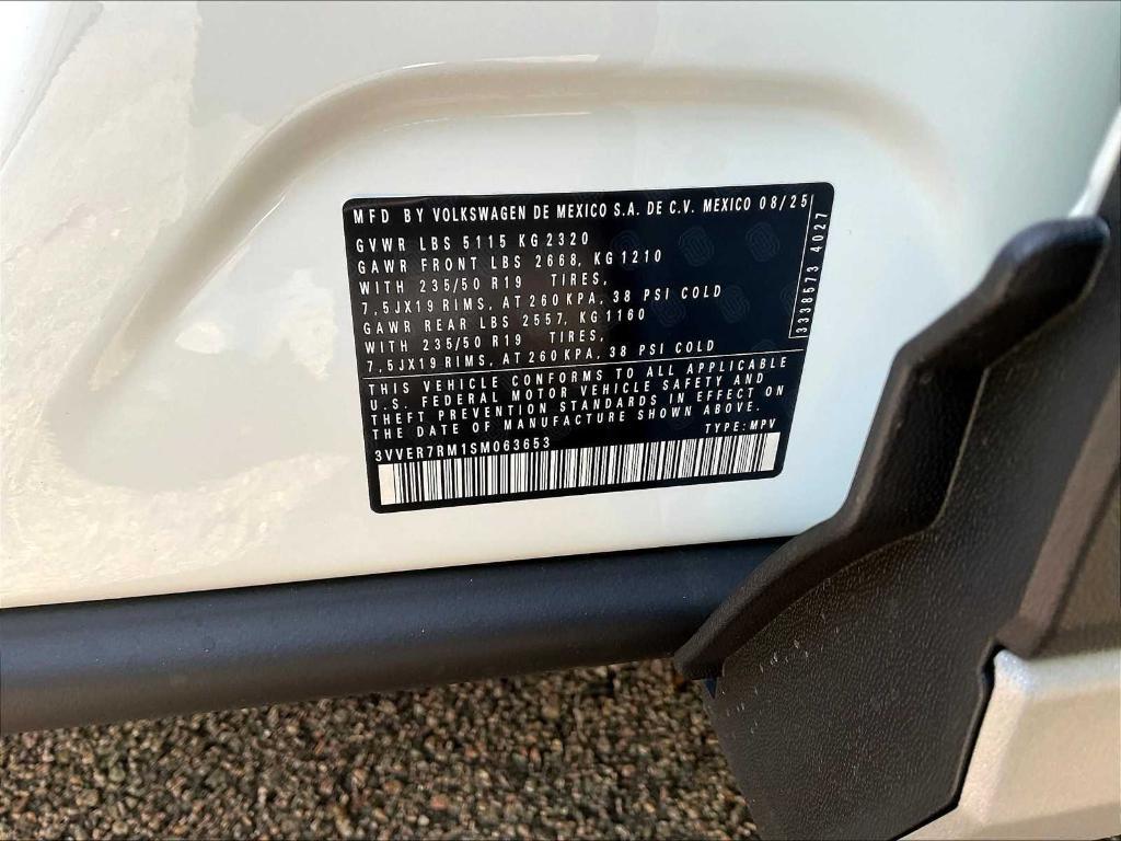 new 2025 Volkswagen Tiguan car, priced at $33,218