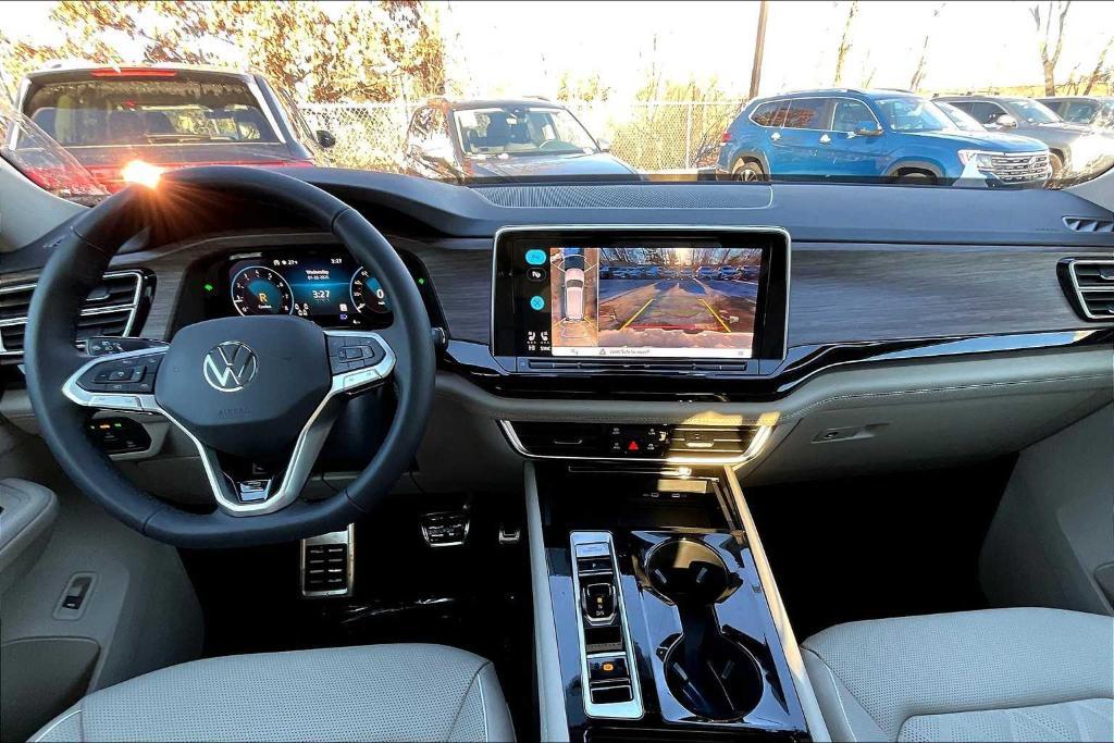new 2025 Volkswagen Atlas car, priced at $50,577