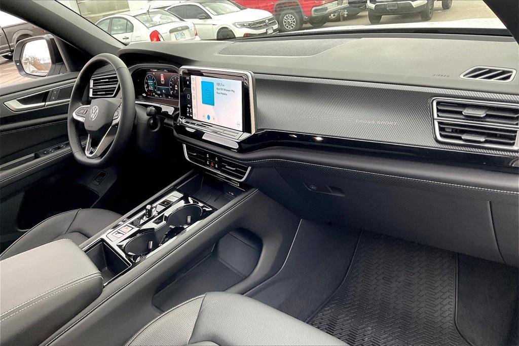 new 2025 Volkswagen Atlas Cross Sport car, priced at $49,001