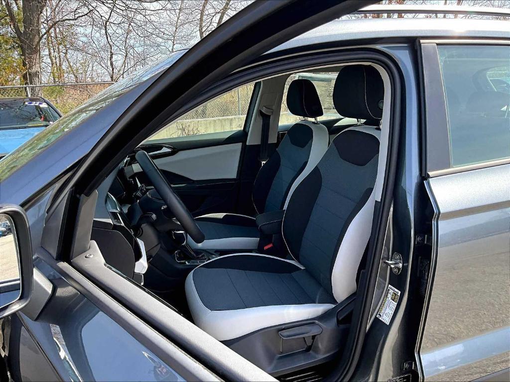 new 2025 Volkswagen Taos car, priced at $27,390