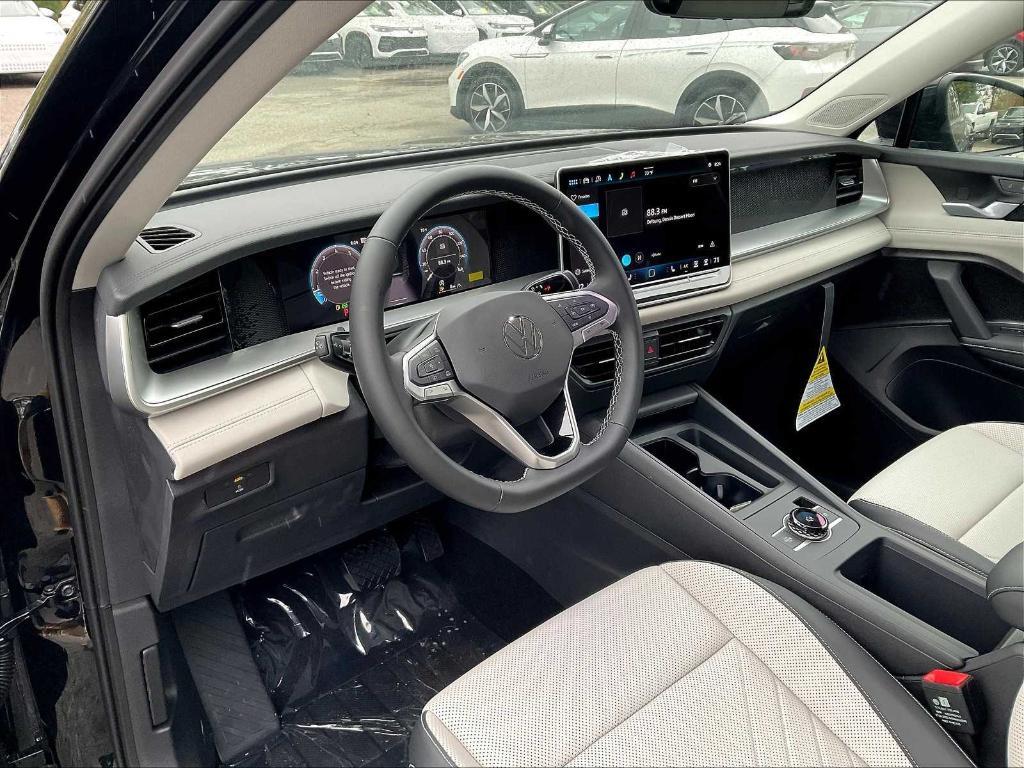 new 2025 Volkswagen Tiguan car, priced at $33,207
