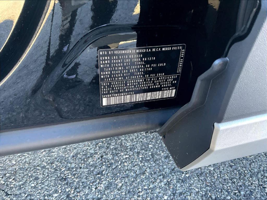 new 2025 Volkswagen Tiguan car, priced at $30,288