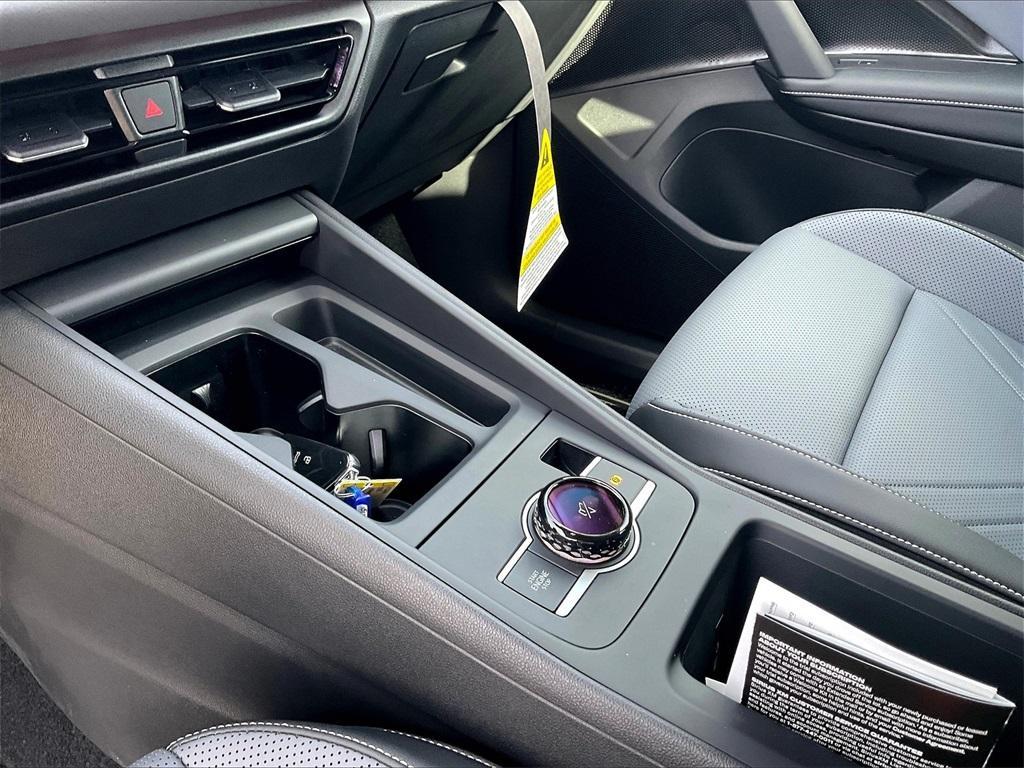 new 2025 Volkswagen Tiguan car, priced at $33,893