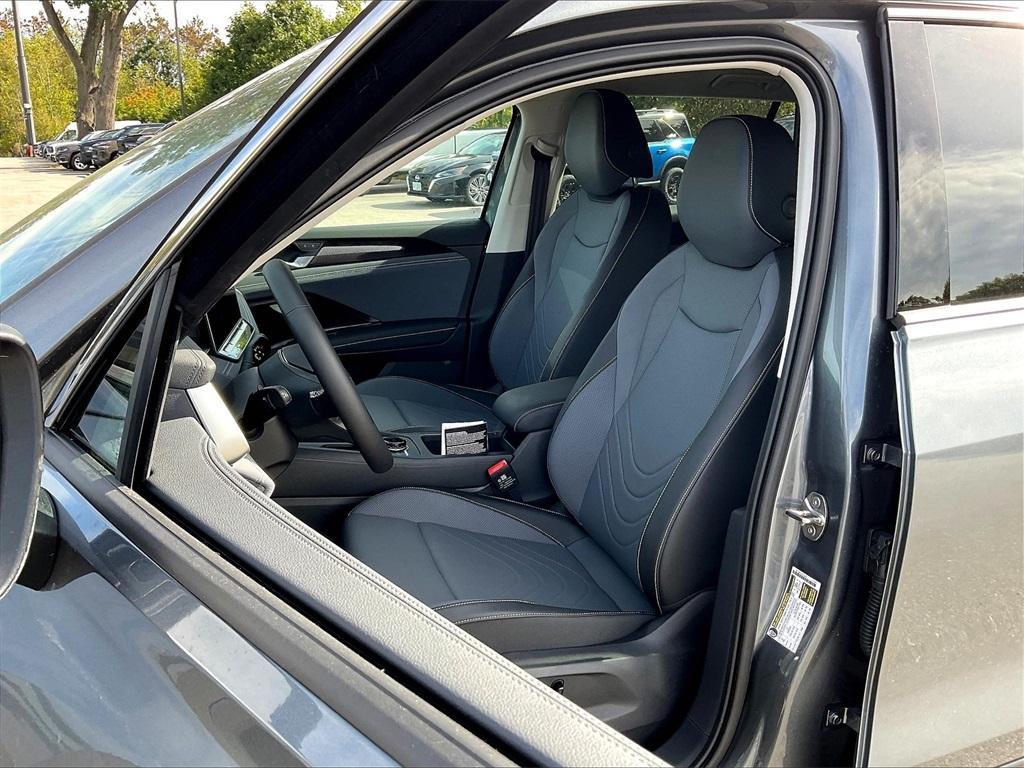 new 2025 Volkswagen Tiguan car, priced at $33,893