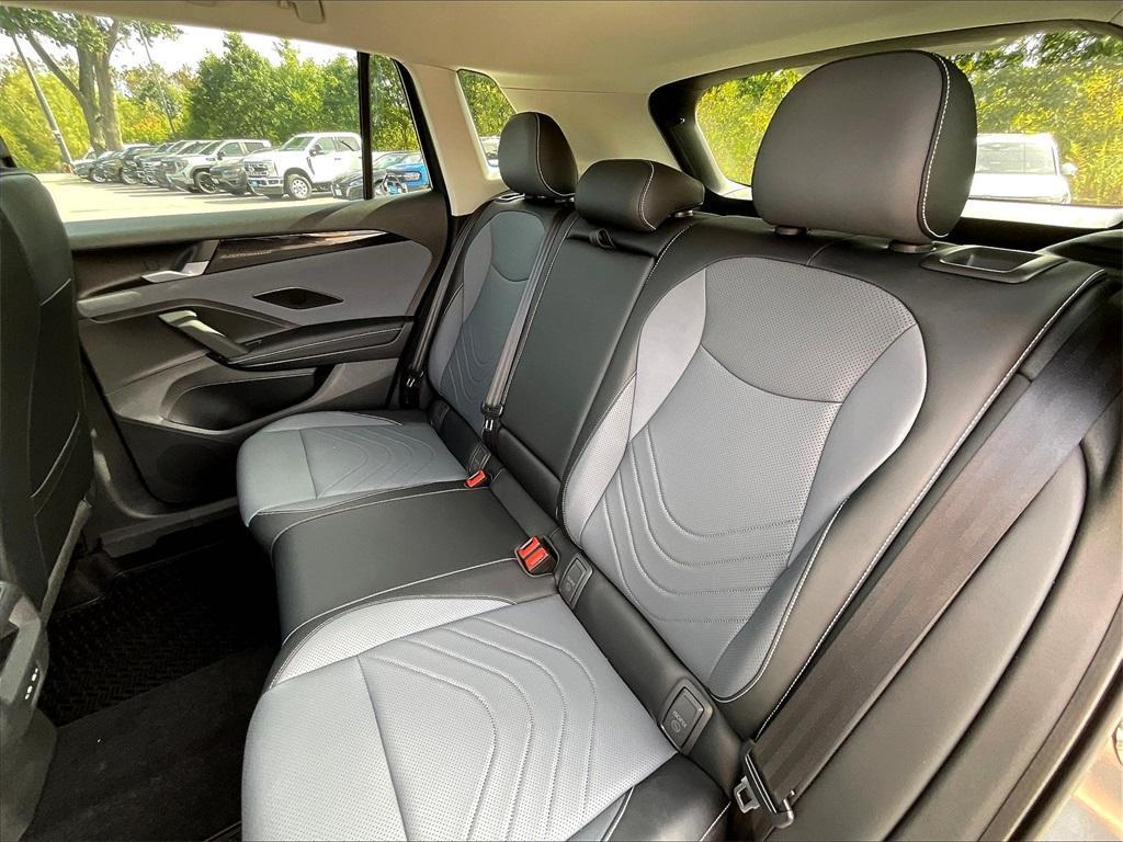 new 2025 Volkswagen Tiguan car, priced at $33,893