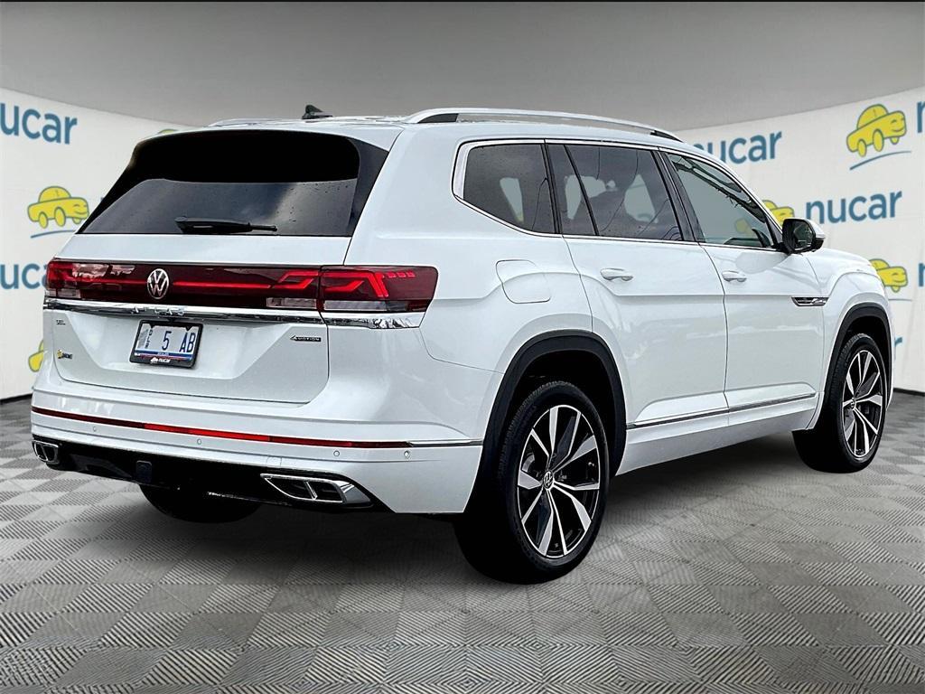 new 2025 Volkswagen Atlas car, priced at $50,977