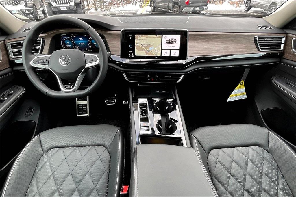 new 2025 Volkswagen Atlas car, priced at $52,886
