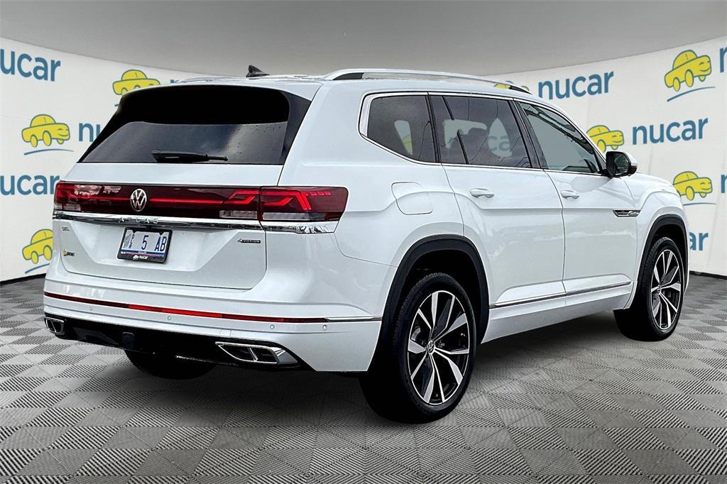 new 2025 Volkswagen Atlas car, priced at $52,886