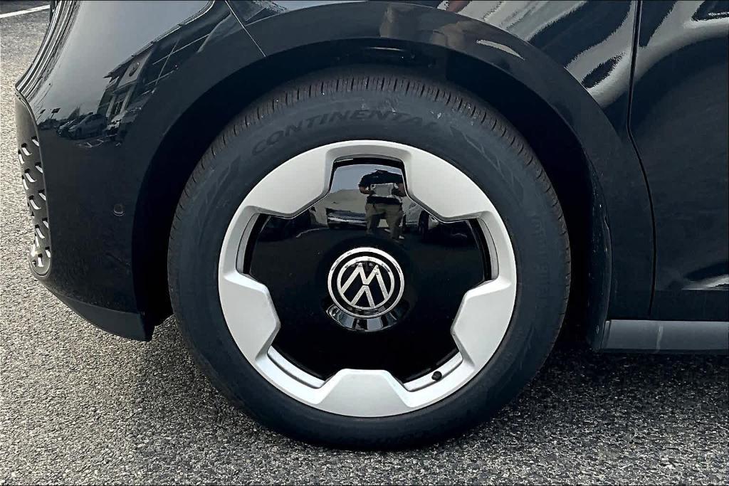 new 2025 Volkswagen ID. Buzz car, priced at $59,842