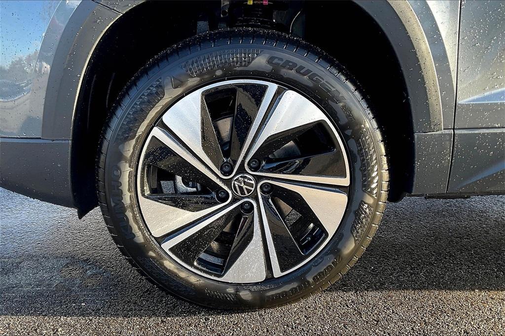 new 2025 Volkswagen Taos car, priced at $32,421