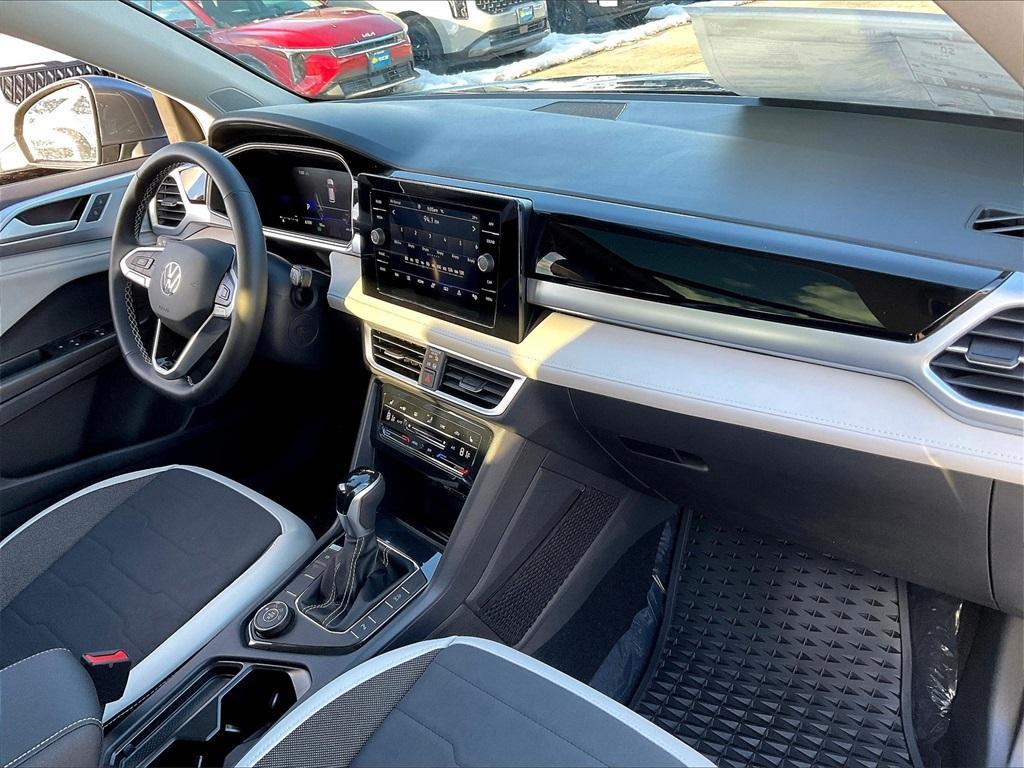 new 2025 Volkswagen Taos car, priced at $31,798
