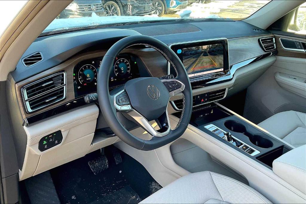 new 2025 Volkswagen Atlas car, priced at $37,580