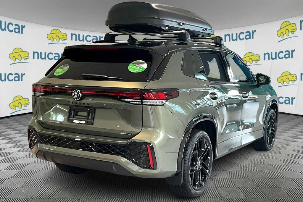 new 2025 Volkswagen Tiguan car, priced at $38,214