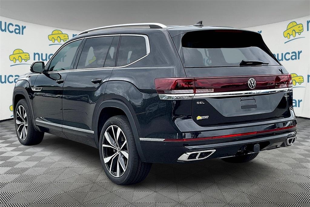 new 2025 Volkswagen Atlas car, priced at $52,831