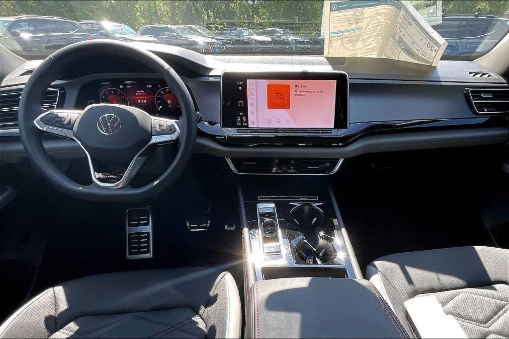 new 2025 Volkswagen Atlas car, priced at $43,745