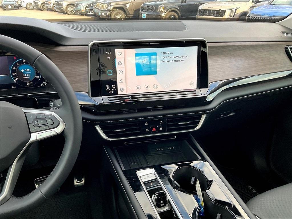 new 2026 Volkswagen Atlas car, priced at $56,182