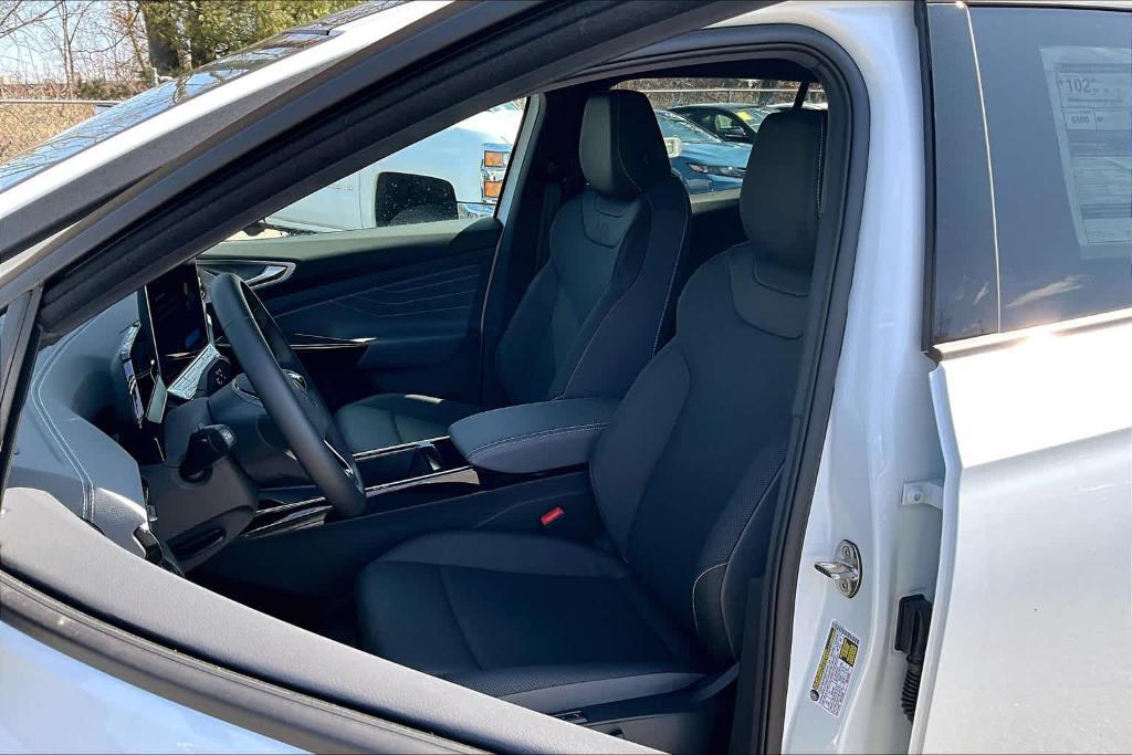new 2025 Volkswagen ID.4 car, priced at $50,194