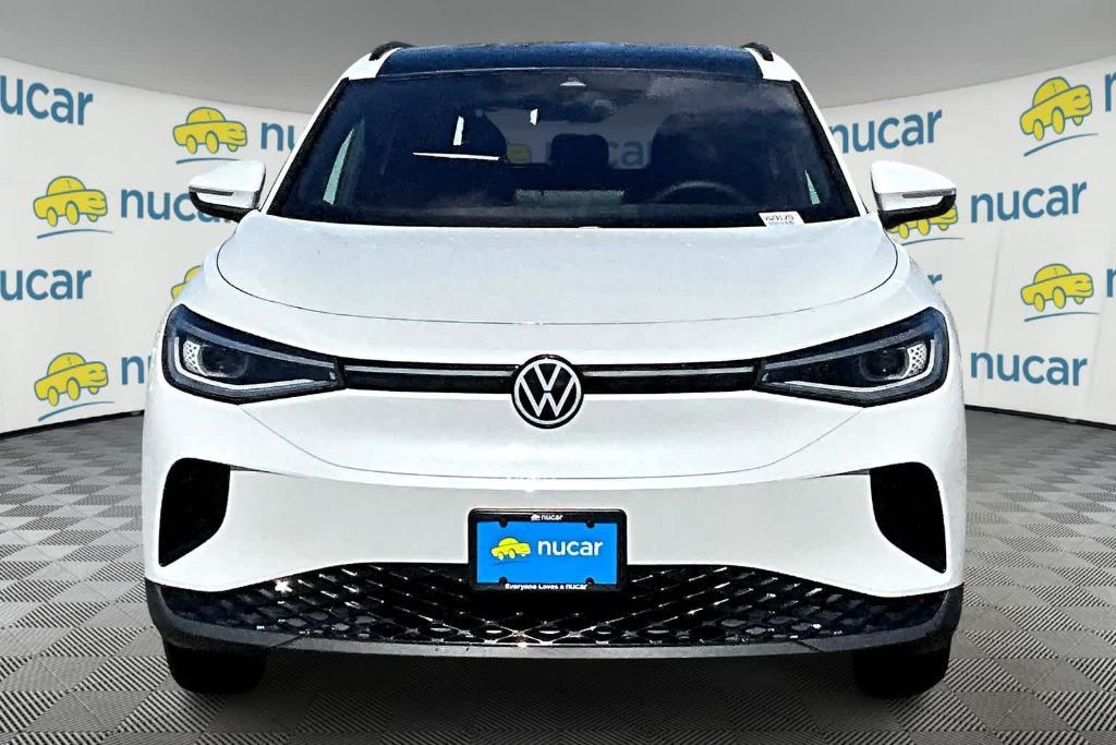 new 2025 Volkswagen ID.4 car, priced at $50,194