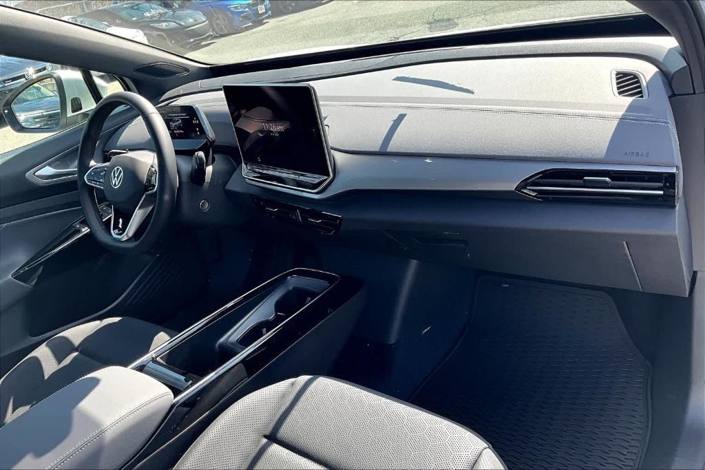 new 2025 Volkswagen ID.4 car, priced at $50,194