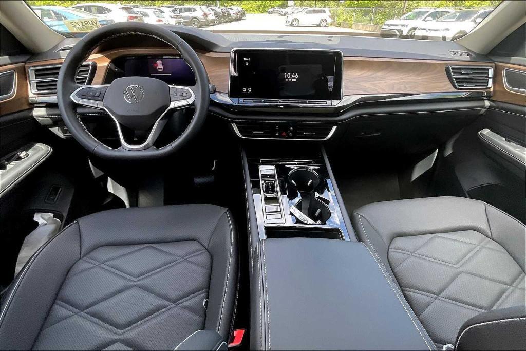 new 2025 Volkswagen Atlas car, priced at $43,335