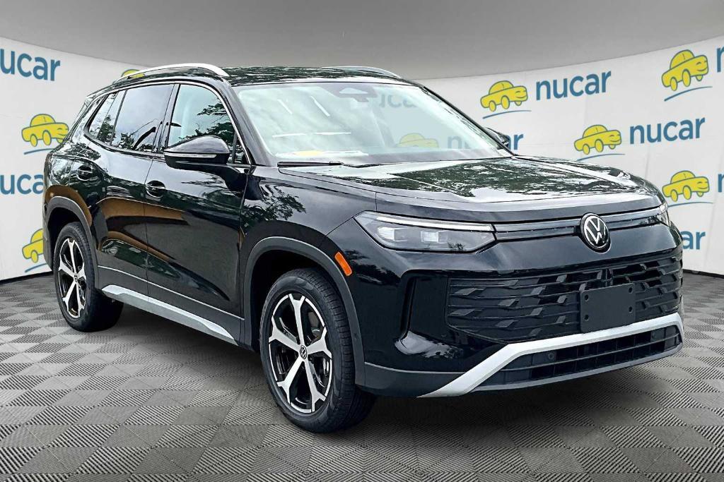 new 2025 Volkswagen Tiguan car, priced at $35,370