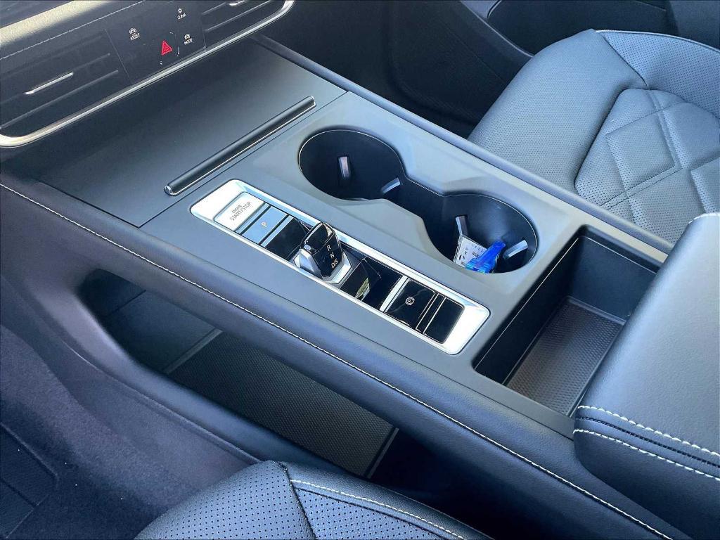 new 2026 Volkswagen Atlas car, priced at $40,345