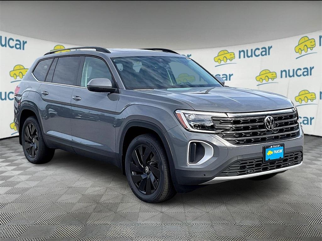 new 2026 Volkswagen Atlas car, priced at $50,673