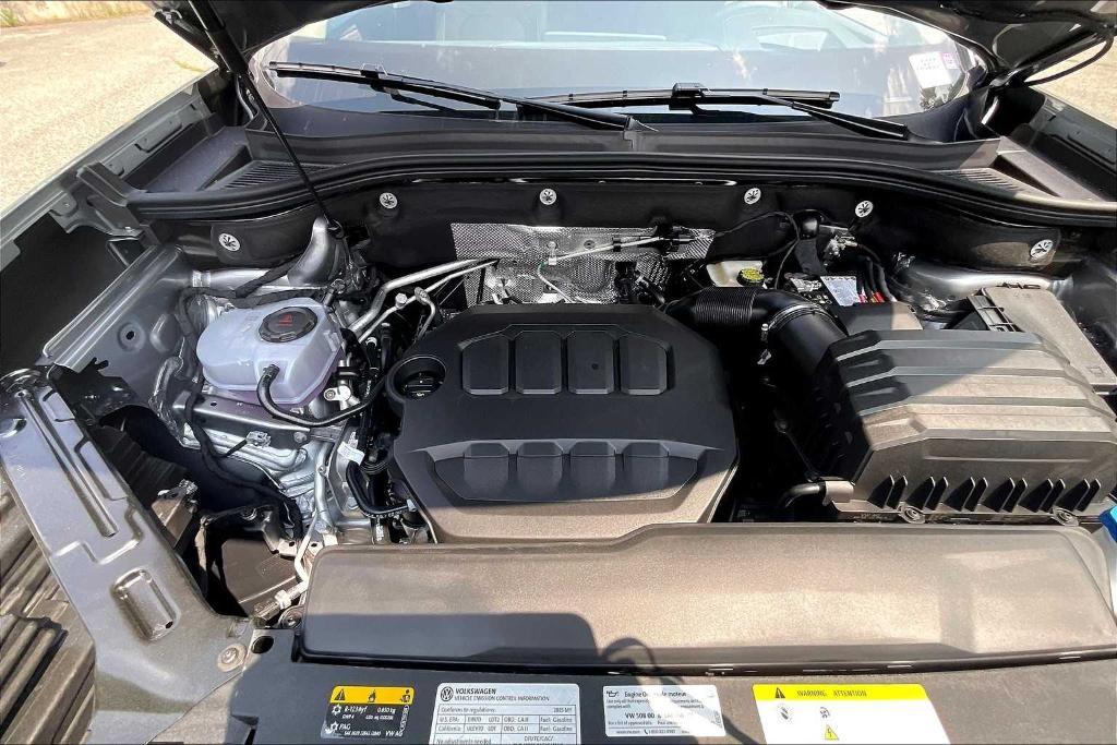 new 2025 Volkswagen Atlas car, priced at $45,911