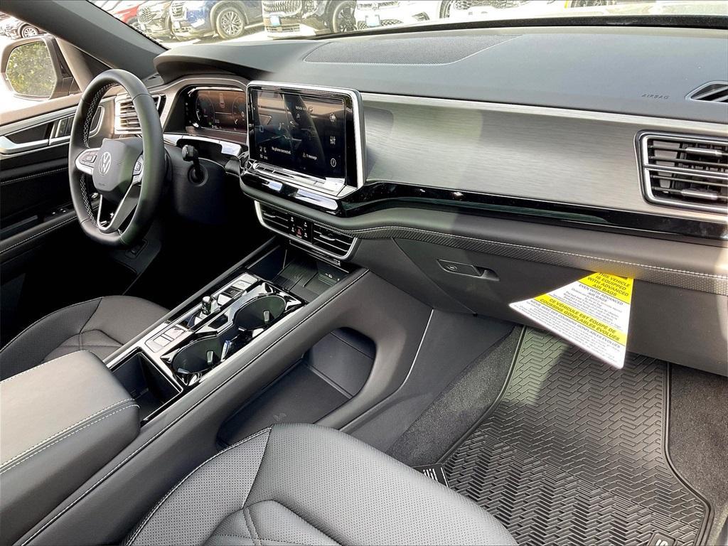 new 2026 Volkswagen Atlas Cross Sport car, priced at $48,020