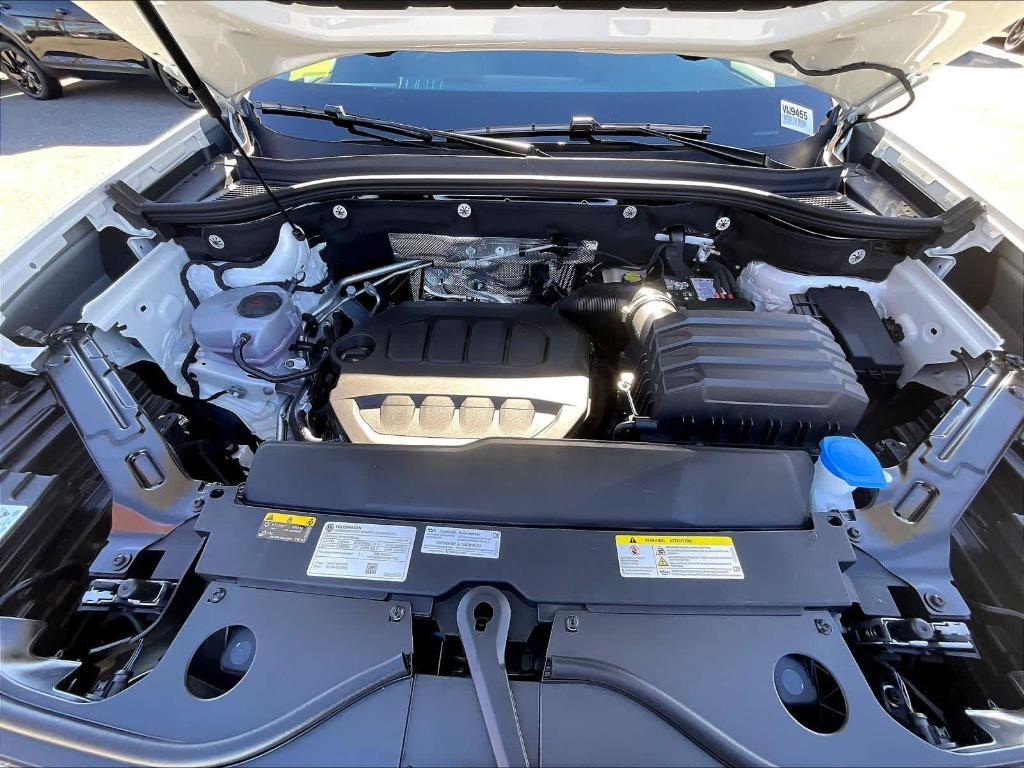 new 2026 Volkswagen Atlas car, priced at $46,237