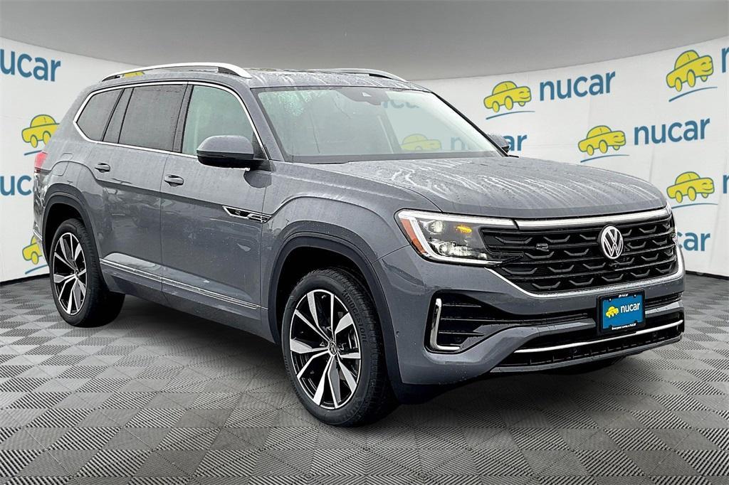 new 2025 Volkswagen Atlas car, priced at $53,036