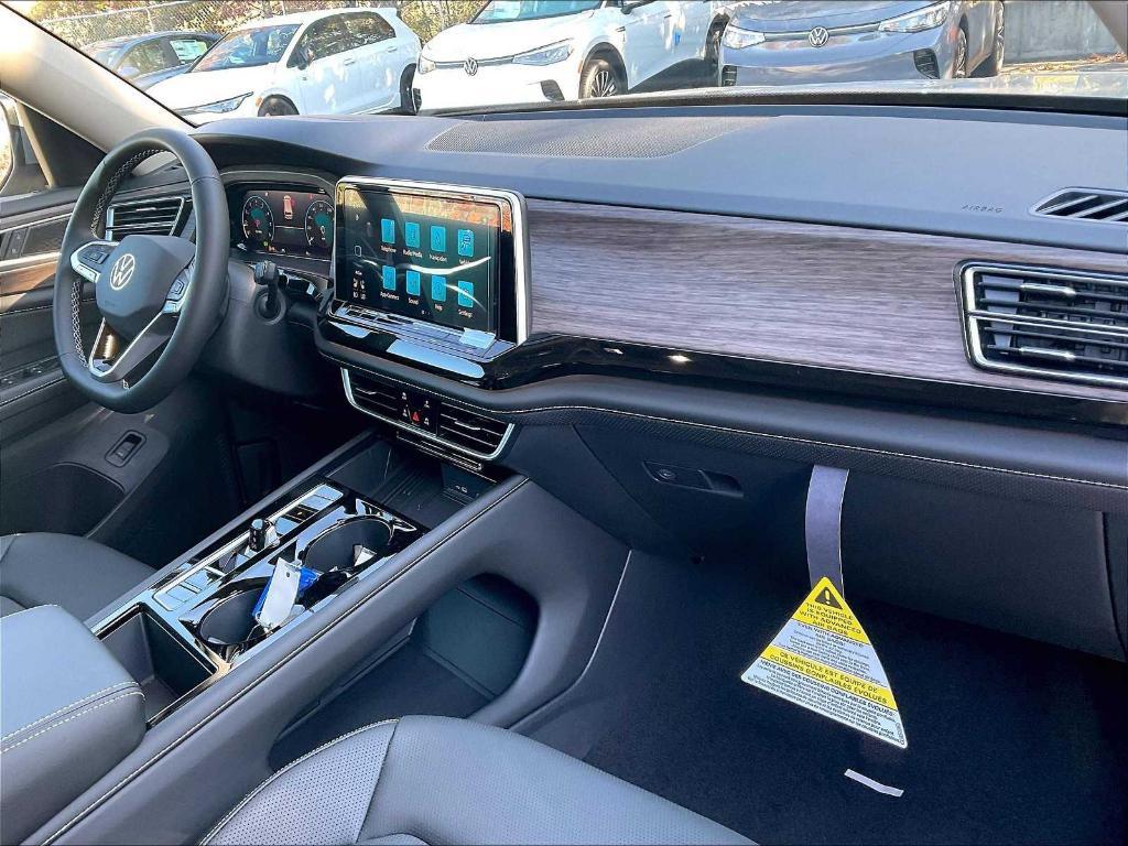 new 2026 Volkswagen Atlas car, priced at $49,467