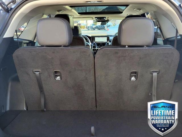 used 2022 Kia Sorento car, priced at $29,988