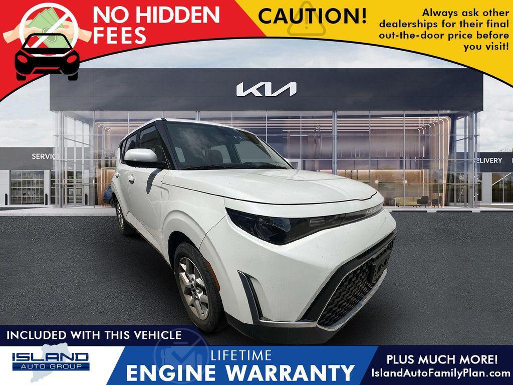 used 2023 Kia Soul car, priced at $18,348