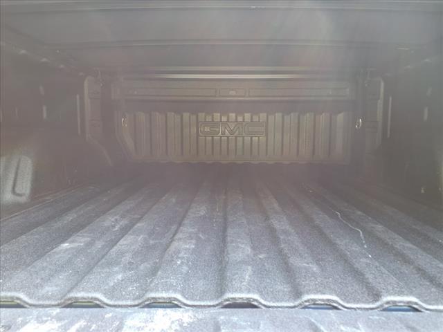 used 2022 GMC Sierra 1500 car, priced at $36,990