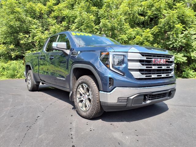 used 2022 GMC Sierra 1500 car, priced at $36,990