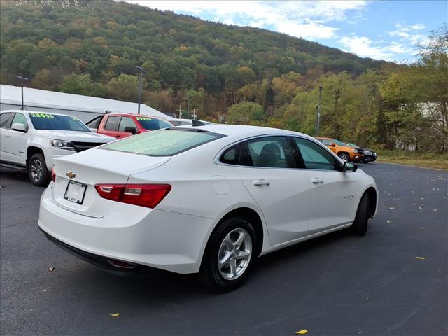 used 2018 Chevrolet Malibu car, priced at $14,990