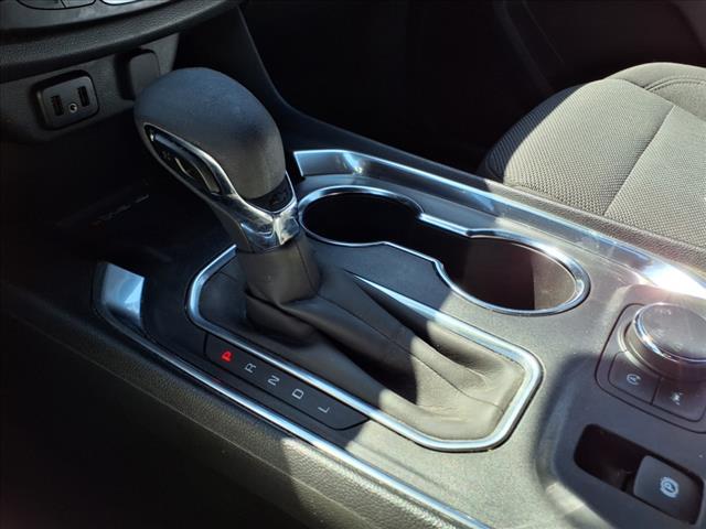 used 2024 Chevrolet Traverse car, priced at $39,990