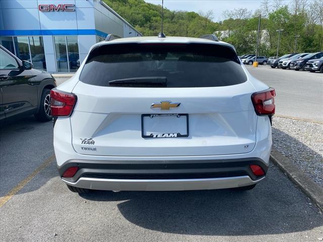 new 2024 Chevrolet Trax car