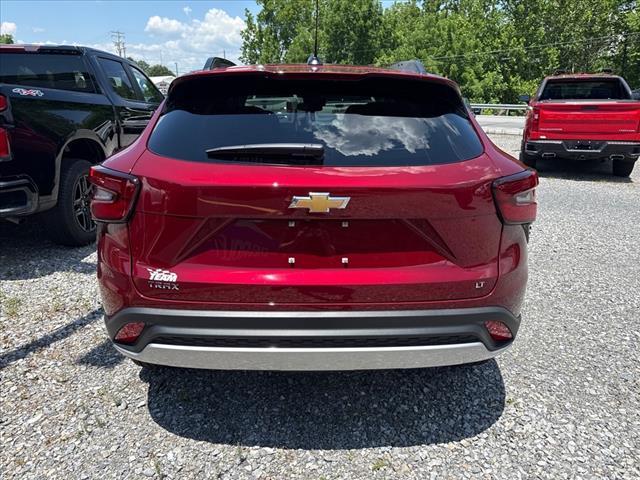 new 2025 Chevrolet Trax car, priced at $24,989