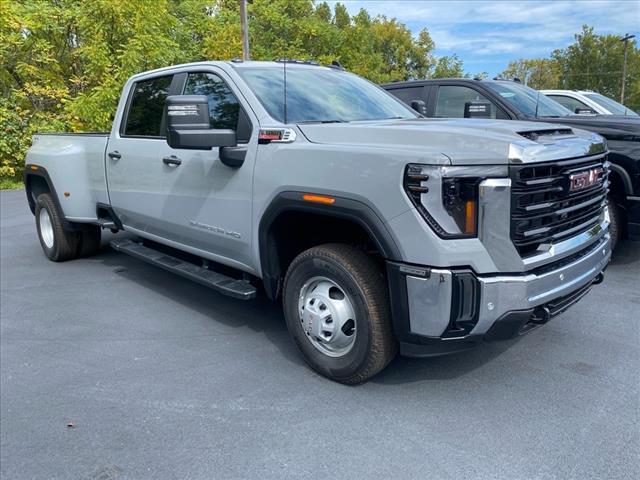 new 2025 GMC Sierra 3500 car, priced at $73,360