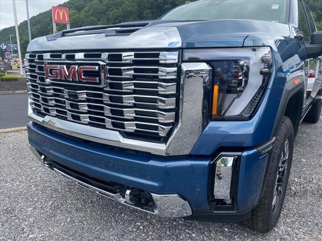 new 2024 GMC Sierra 2500 car, priced at $90,455